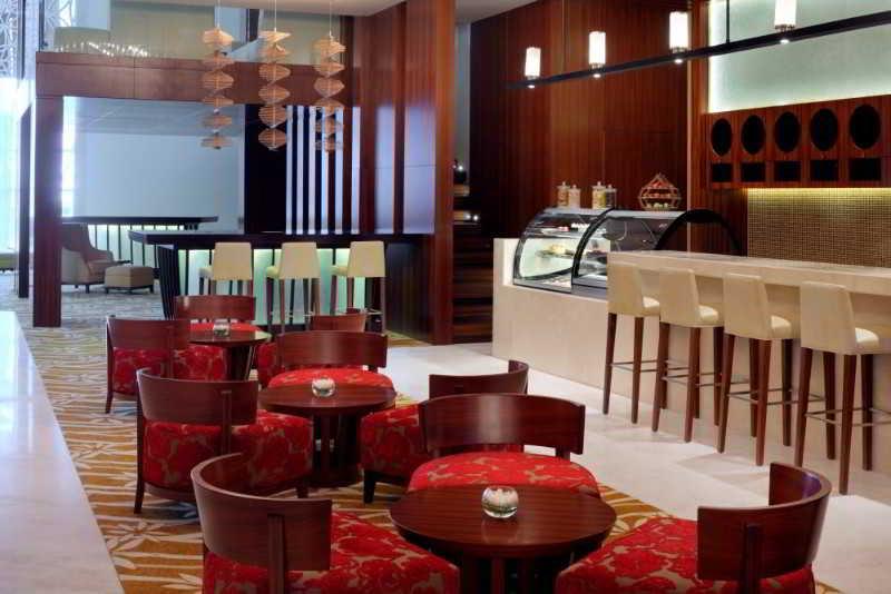 Marriott Executive Apartments Al Jaddaf, Dubai Dış mekan fotoğraf The lounge at the airport