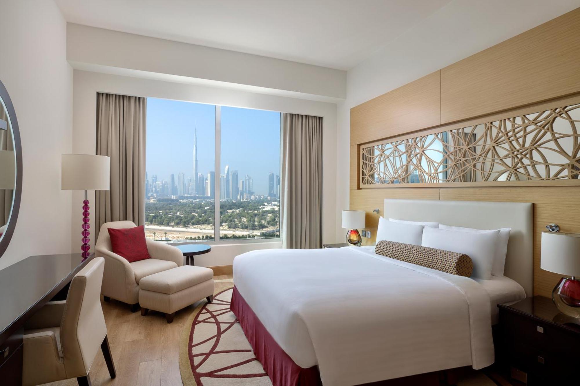 Marriott Executive Apartments Al Jaddaf, Dubai Dış mekan fotoğraf A bedroom at the hotel