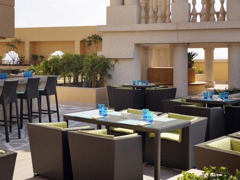 Marriott Executive Apartments Al Jaddaf, Dubai Dış mekan fotoğraf The Terrace